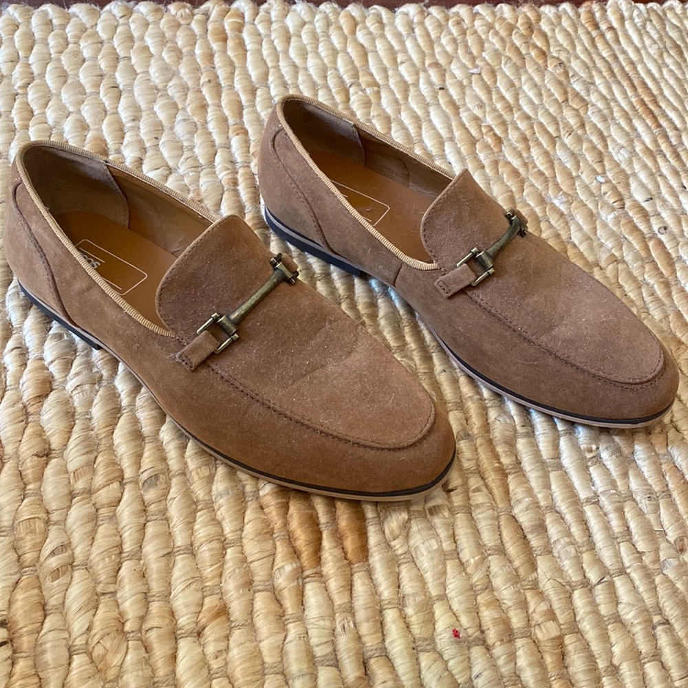 BRAND NEW ASOS DESIGN tan loafers SIZE 7